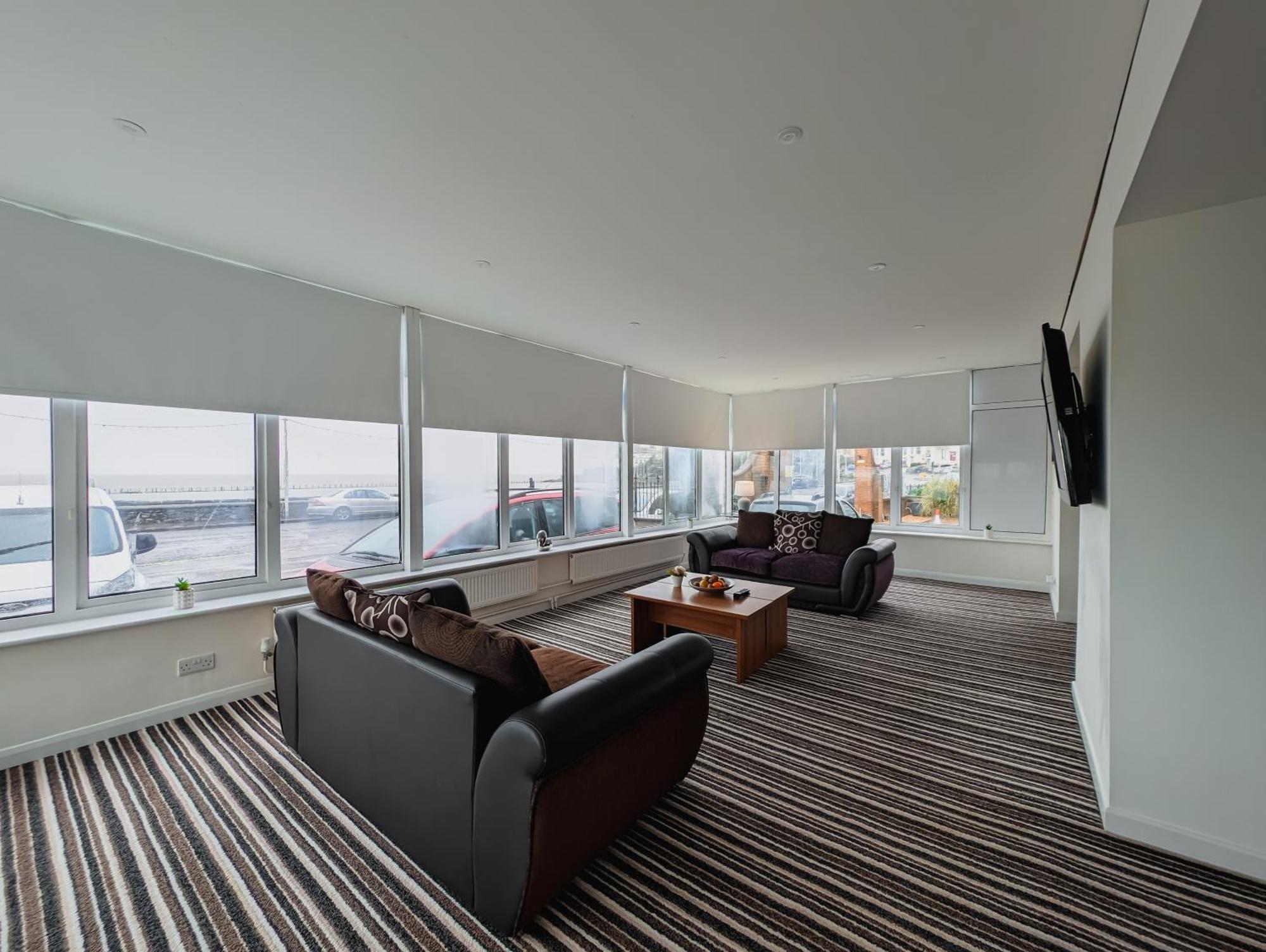 Bay & Harbour Holiday Apartments & Rooms Only Weston-super-Mare Extérieur photo