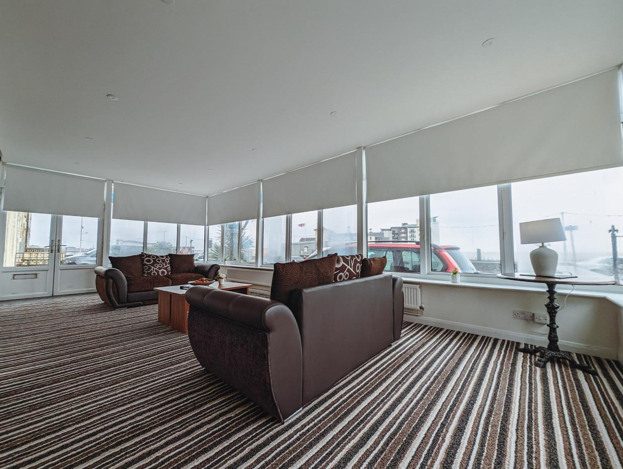 Bay & Harbour Holiday Apartments & Rooms Only Weston-super-Mare Extérieur photo